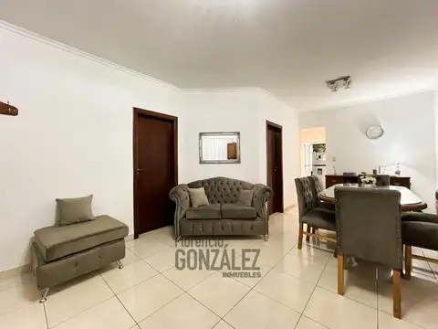 Depto Tipo Casa en Venta en Mataderos, USD 168.000