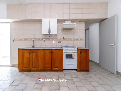 Casa en Venta en Bahía Blanca, USD 98.000