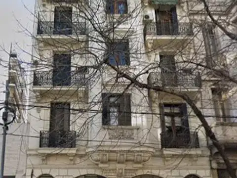 Departamento con bajísimas expensas!!!