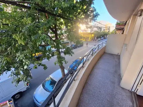 DEPARTAMENTO 3 AMBIENTES ALQUILER BALCON FTE