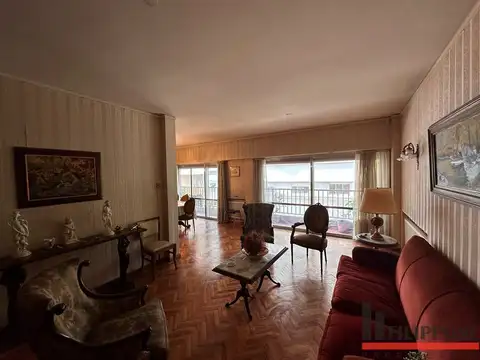 Departamento en Venta en Bahia Blanca, USD 180.000