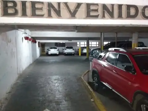 Cochera en Venta en Martin, Rosario