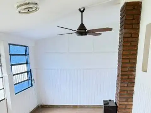Santa Fe 2100 , Piso 0