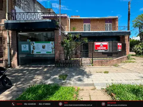 GRAN CASA EN ESQUINA A RECICLAR
