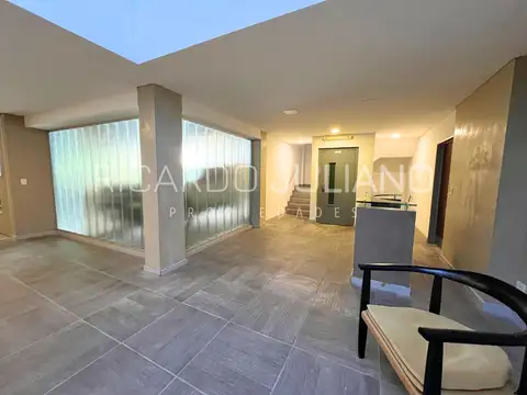 Ladislao Martínez 200