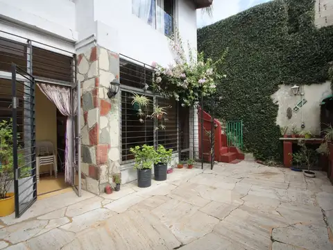 Casa en Venta en Versalles, USD 280.000