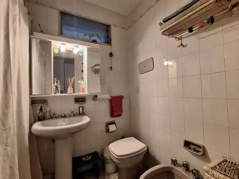 VENTA CASA 7 AMBIENTES EN VERSALLES