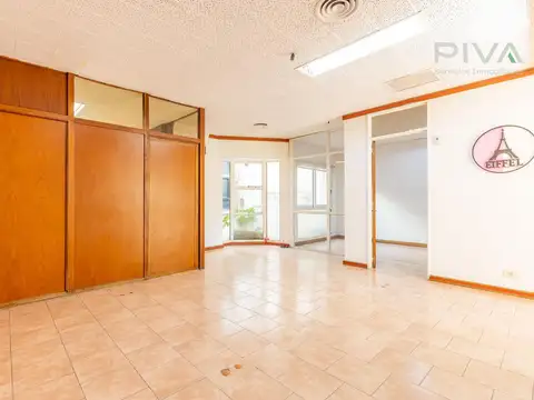 Oficina en Venta en Flores, USD 140.000