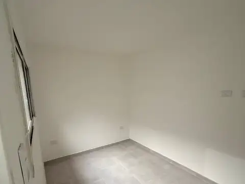 Depto Tipo Casa en Alquiler de 2 ambientes
