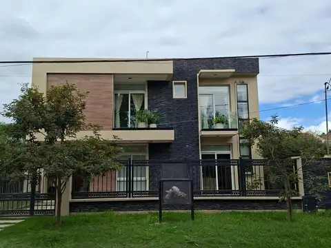 Casa en alquiler Barrio Privado Los Olmos