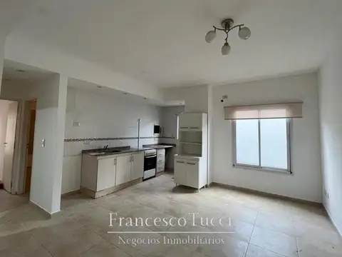 Depto Tipo Casa en Venta de 2 dormitorios