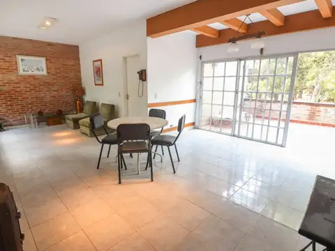 Avenida Constitución 1500