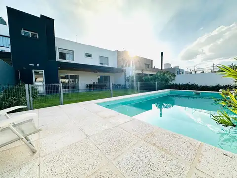 Riberas de Manantiales IMPECABLE 3d. 3b. pileta galería - Foto 0