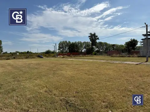 Venta de Lote interno en esquina con financiación en Barrio El Cruce Pilar