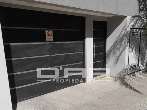 Galpon en Venta en Mataderos, USD 165.000
