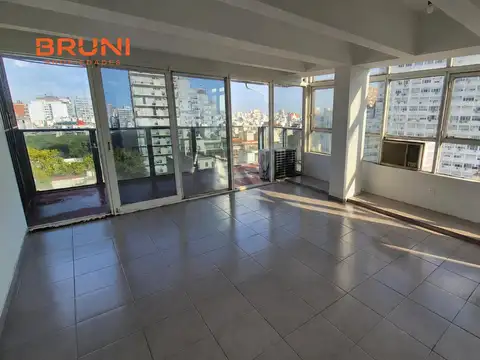 Oficina en Venta 40 años