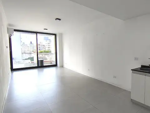 Angel Carranza 1300
