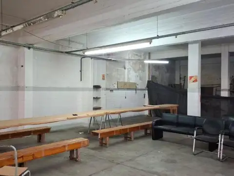 Galpon en Venta en Boedo, USD 455.000