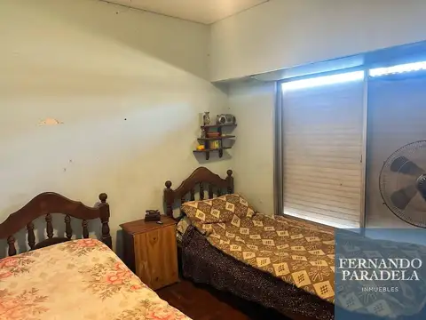 Casa en venta c/ cochera en Villa Gobernador Udaondo