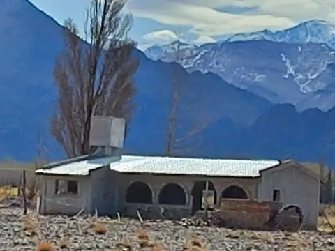 VENTA CAMPO CON CASA SAN ALBERTO USPALLATA 