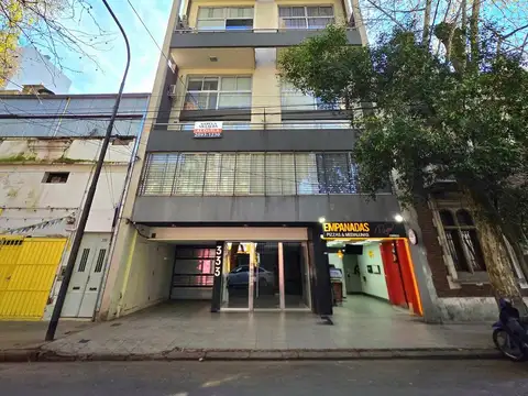 Artigas 333: se alquila dúplex de 3amb. + gran balcón + patio