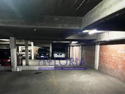 Cochera en venta - excelente ubicacion.-