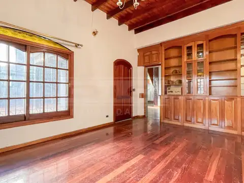 Casa en Alquiler de 4 dormitorios