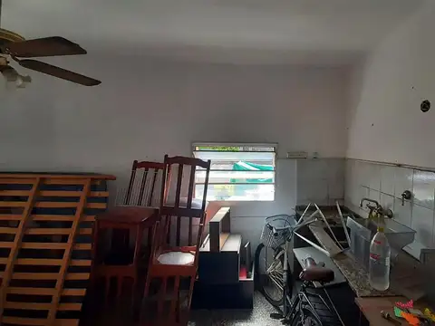 Pres. Juan Domingo Peron 383 Casa