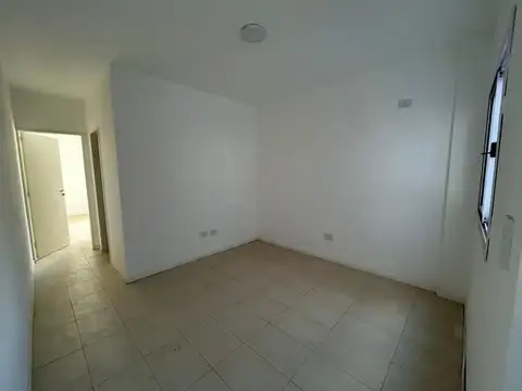 Departamento en Venta en Granadero Baigorria, USD 62.000