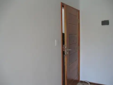 Departamento en Alquiler en Crucesita, $ 400.000
