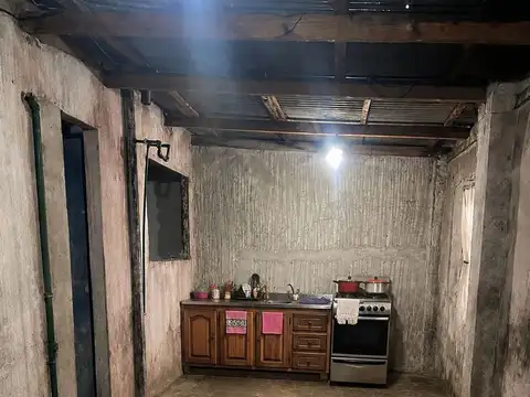 Venta Casa 3 ambientes Lanus Oeste a reciclar