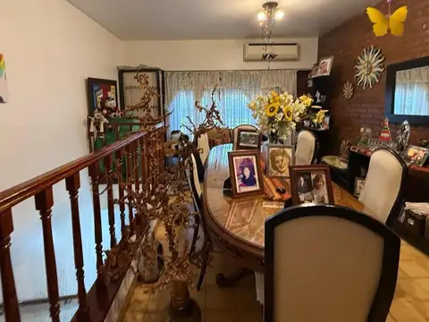 Depto Tipo Casa en Venta de 4 ambientes