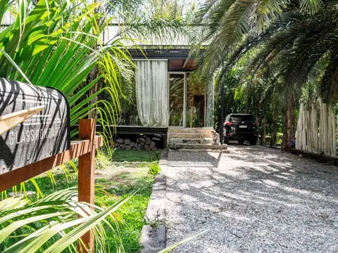 CASA DE DOS DORMITORIOS EN VENTA CAMPO TIMBO 
