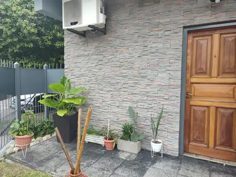 Casa en Venta en Berazategui, USD 115.000