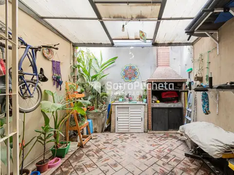 Depto Tipo Casa en Venta en Haedo Sur, USD 109.000
