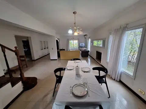 Casa en Venta de 4 dormitorios