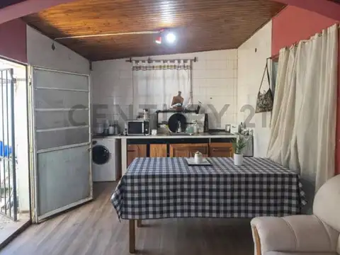 Casa en venta 2 dormitorios, Villa Elvira