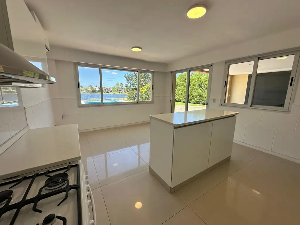 Casa en Santa Catalina de 5 dormitorios