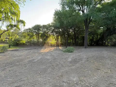 Las Margaritas Esquina Juan Pablo Ii