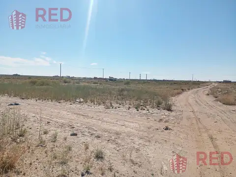 Terreno 10x30 en la Meseta de Centenario