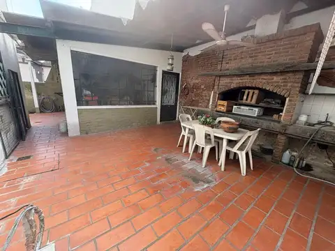 LOTE EN VENTA - IDEAL INVERSOR - Castelar sur.