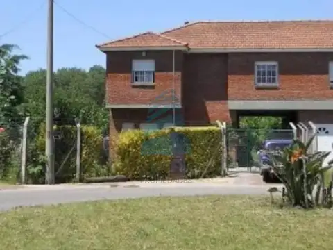 VENTA - CASA EN LOMAS DEL GOLF MAR DEL PLATA