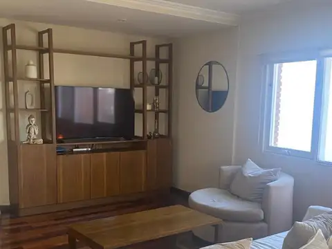 Departamento en Alquiler en Nuestra Señora De Lourdes, $ 1.800.000