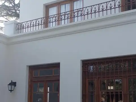 Charlone  al 3600 Barrio San Ignacio