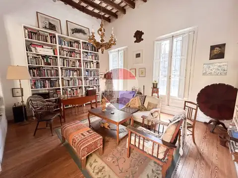 CASA 5 AMBIENTES - VENTA BALVANERA 