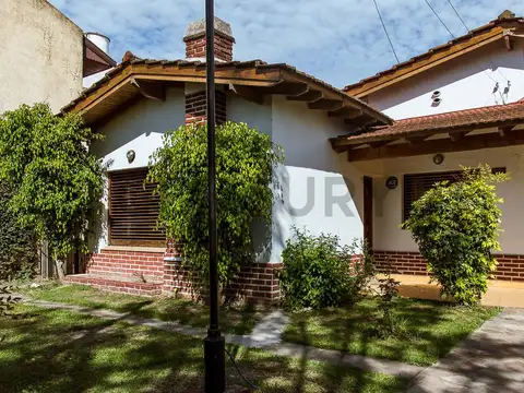 Casa a la venta en Villa Elisa