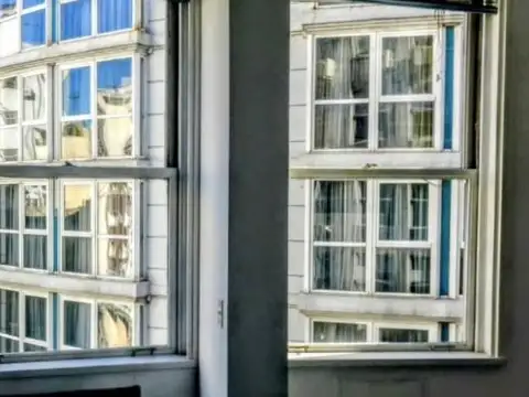 Reconquista al 600 | Microcentro | Oficina de 300 m2 c/ cochera | Alquiler
