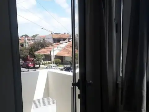 Departamento en Venta en Parque Luro, USD 83.000