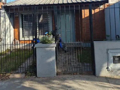 DEPARTAMENTO EN ALQUILER  Las Heras al 100