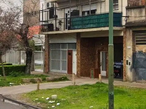 Hipolito Yrigoyen 12000